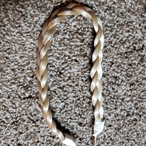 Braided headband, synthetic hair - Picture 2 of 7